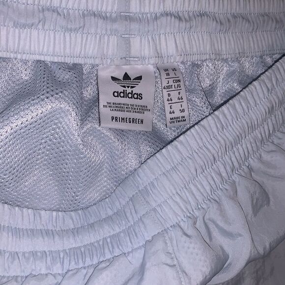 Adidas shorts   - Picture 2 of 3